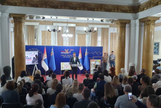 Pavlović otvorio Nedelju prevencije trgovine ljudima u Nišu: „Čovek nije roba, žrtva može biti svako“