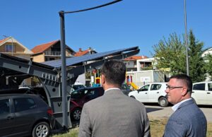 Kotlarnica „Majakovski” uz solarnu energiju: struja za rad sistema, topla voda za zgrade i nadstrešnica za automobile Majakovski” na Duvaništu